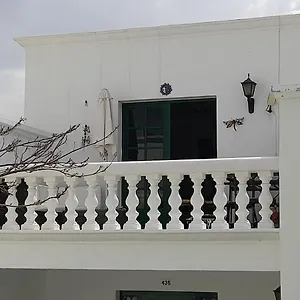 Apartamento Fabulous 1-bed In Puerto Del Carmen, Puerto del Carmen (Lanzarote)